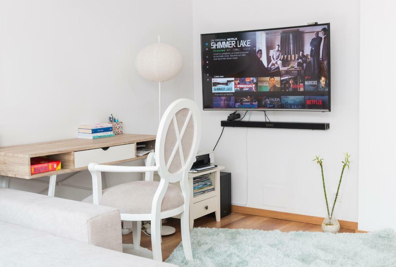 Cozy Flat In The Heart Of The City Oradea Ngoại thất bức ảnh